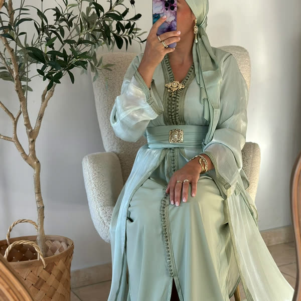 Caftan porté, publié sur Instagram